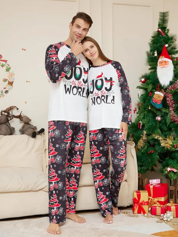 Family Christmas Matching Pajamas Set 2025 NEW JOY WORLD Print Xmas Costume Family Pjs Pyjamas Baby Jumpsuit Dog Clothing - Image 3